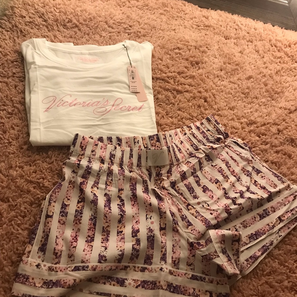 Victoria’s Secret pajama set